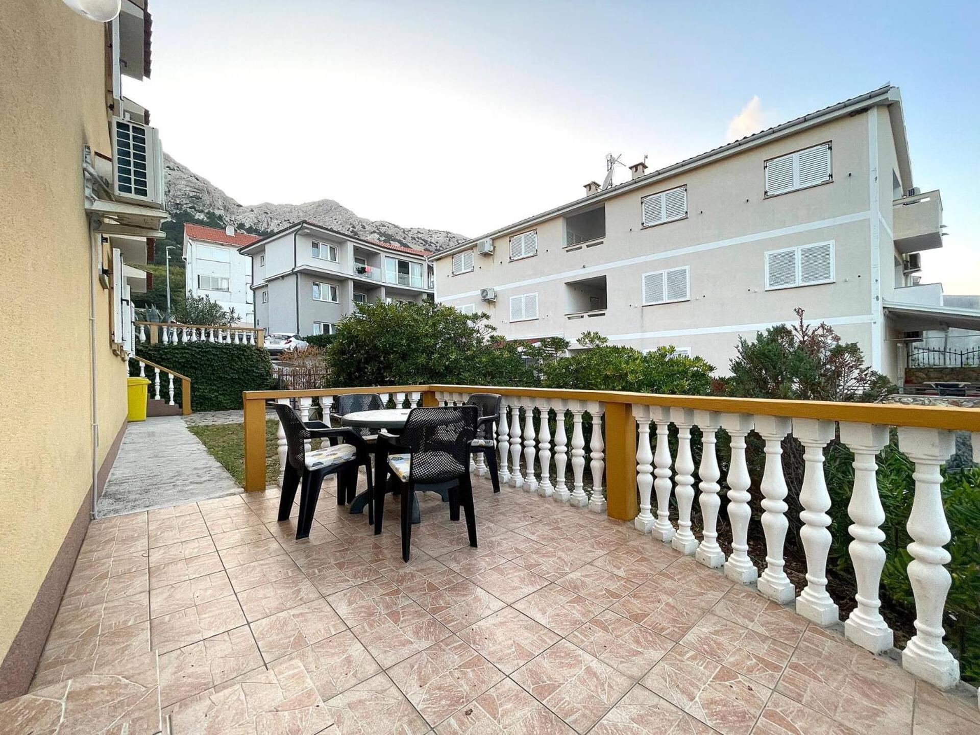 Apartments Capic Z Baška Exterior foto