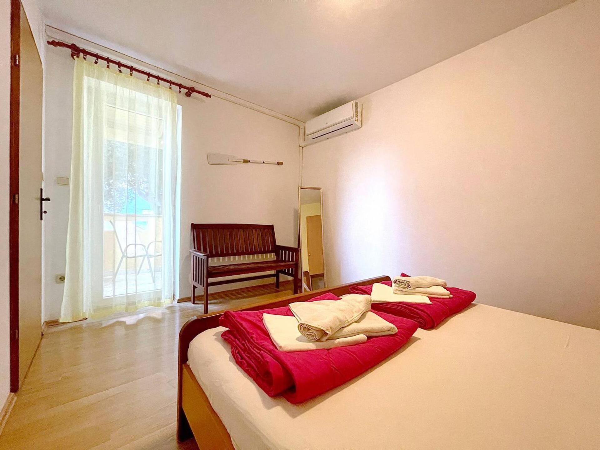 Apartments Capic Z Baška Exterior foto